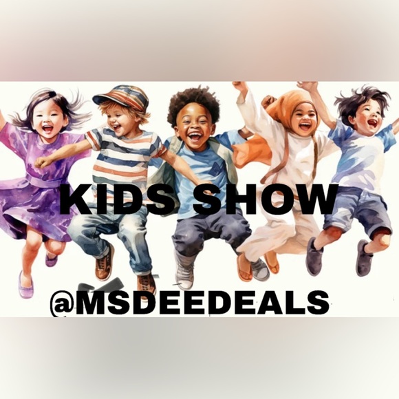 I’M LIVE NOW. COME JOIN MY SHOW TONIGHT 9:30P.M. EASTERN TIME . - Picture 2 of 5